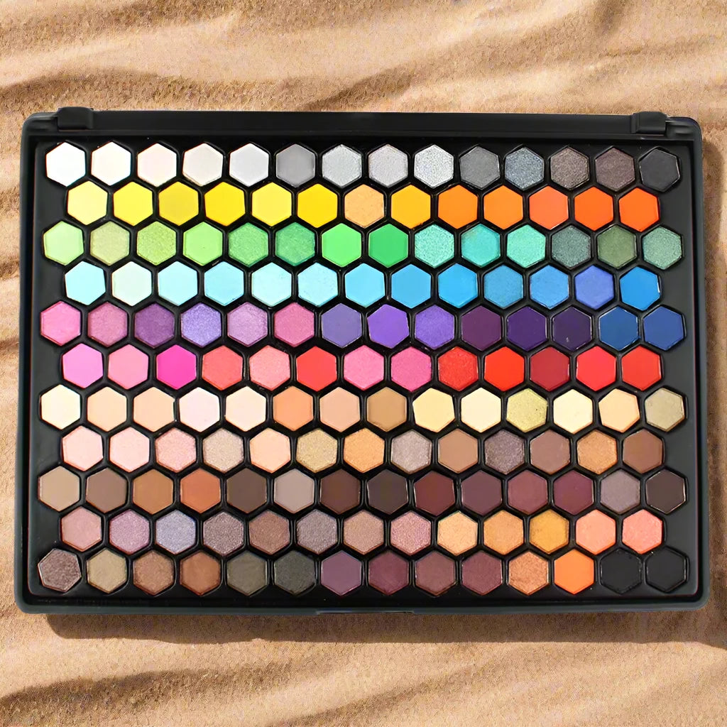 DREAMY PALETTE MULTI COLOR EYESHADOW