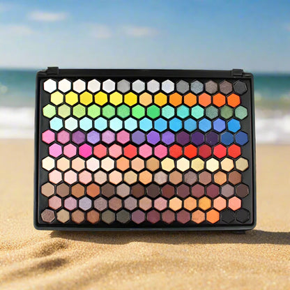 DREAMY PALETTE MULTI COLOR EYESHADOW